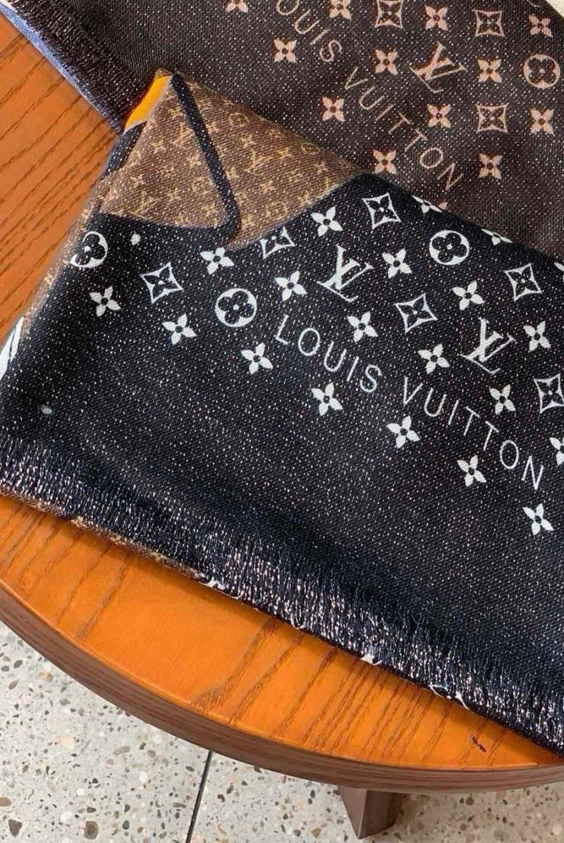 Louis Vuitton Scarf